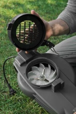 Stiga BL 130c V Elektrische Bladblazer Met Zuigfunctie - 2,6kW - 92m/s - 7m³/min -HandelFix Winkel 1035a189fbdec116573faf11e6013d67