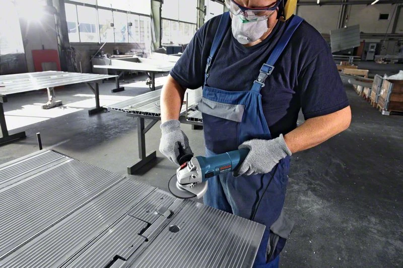 Bosch GWS 11-125 Haakse Slijper - 125mm - 1100W - 060179D002 4 Bosch GWS 11-125 Haakse Slijper - 125mm - 1100W - 060179D002 - Afbeelding 2