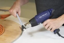Weldy HG 330-A Heteluchtpistool Incl. 4 Mondstukken - 2300W -HandelFix Winkel 1a8b2710f8370c8ce7854b70a816ce52 3