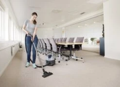 Nilfisk VP100-EU Stofzuiger Met Zak -HandelFix Winkel 1ad1bb620e05ea329d6d0cfeca2d383b