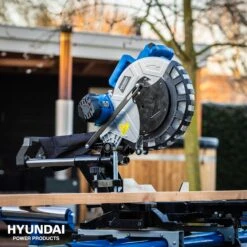 Hyundai 56256 Radiaal Afkortzaag - 1800W - 305mm (2x 45°) 23 Hyundai 56256 Radiaal Afkortzaag - 1800W - 305mm (2x 45°) -HandelFix Winkel 1f06fd6f1efac1d121ec3c893cb9bd97
