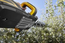 Stiga HT 700e Accu Heggenschaar Body - 56cm - 34mm -HandelFix Winkel 2fd731eb1b94cfb7f776163d3183c2d3