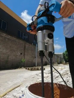 Hyundai 56454 Dubbele Beton-/verfmixer - 1800W - 2x120mm 11 Hyundai 56454 Dubbele Beton-/verfmixer - 1800W - 2x120mm -HandelFix Winkel 33f8271ed3bf8de852925fc8e9e2d2b3