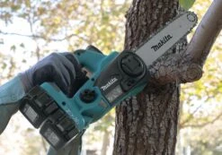 Makita DUC302Z 36V (2x 18V) Li-Ion Accu Kettingzaag Body - 300mm -HandelFix Winkel 38bcba476d632e8eebcf7c926a28f55e