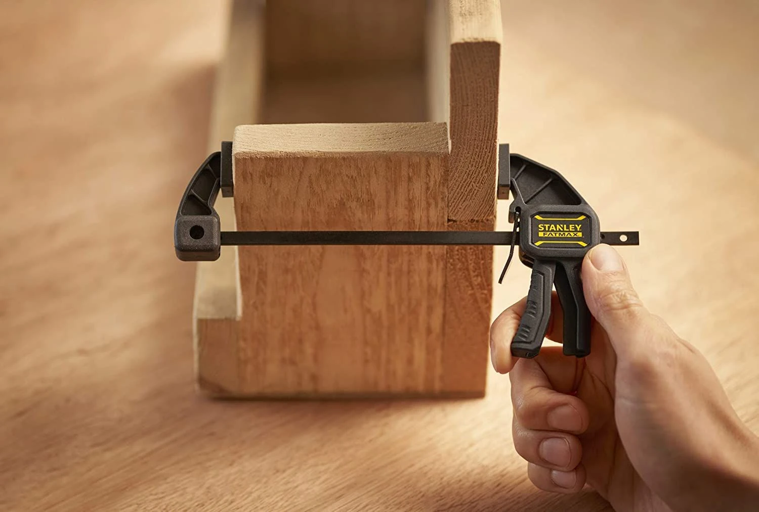 Stanley FMHT0-83231 FatMax Eenhandsklem S - 120mm 4 Stanley FMHT0-83231 FatMax Eenhandsklem S - 120mm - Afbeelding 2