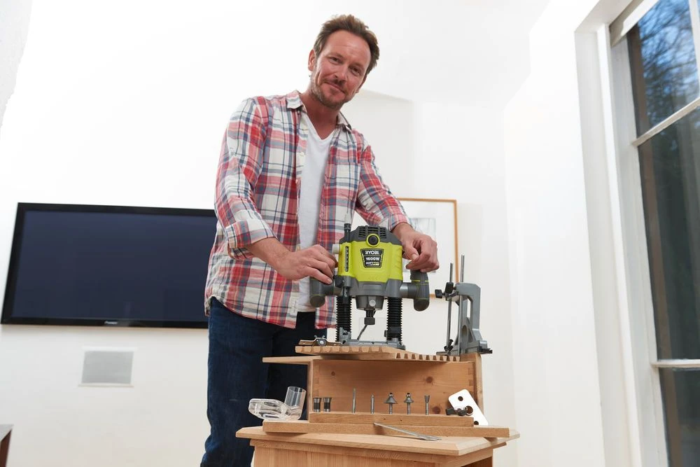 Ryobi RRT1600-K Freesmachine - 1600W 4 Ryobi RRT1600-K Freesmachine - 1600W - Afbeelding 2