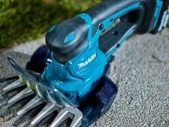 Makita DUM604ZX 18V Li-Ion Accu Gras- En Heggenschaar Body - 160mm -HandelFix Winkel 5c5a843c2caad8a603b9dc13001c33de