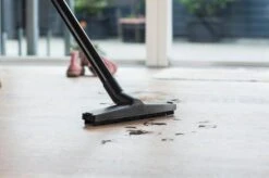 Nilfisk BUDDY II 12 Stofzuiger - 1200W - 12L -HandelFix Winkel 6527bad2959cc8bb129cc7bd530f0b92