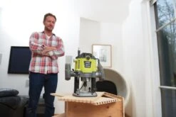 Ryobi RRT1600-K Freesmachine - 1600W 9 Ryobi RRT1600-K Freesmachine - 1600W -HandelFix Winkel 6b4b8c88b36bfaea4d05064085baa78a