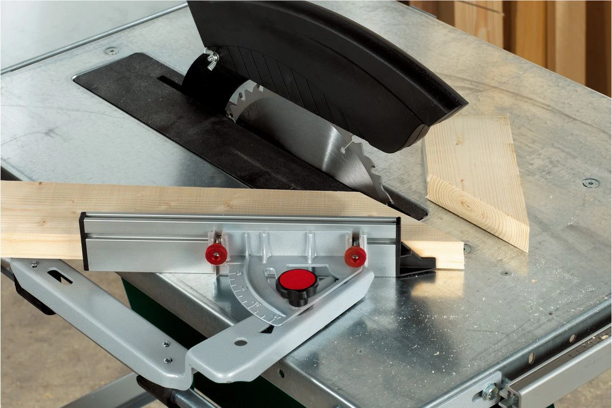 Metabo TKHS 315 M Zaagtafel - 4,2 DNB - 4200W (400V) - 315 X 30mm 7 Metabo TKHS 315 M Zaagtafel - 4,2 DNB - 4200W (400V) - 315 X 30mm - Afbeelding 5