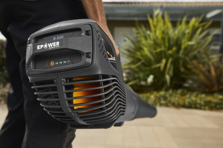 Alpina ABL 48 Li Kit 48V Li-Ion Accu Bladblazer Set (1x 2,0Ah) - 55 M/s - Koolborstelloos 12 Alpina ABL 48 Li Kit 48V Li-Ion Accu Bladblazer Set (1x 2,0Ah) - 55 M/s - Koolborstelloos - Afbeelding 10