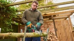 Bosch UniversalChain 18 18V Li-Ion Accu Kettingzaag Set (1x 2,5Ah Accu) - 200mm - 06008B8000 -HandelFix Winkel 7b47c0908940ee8015e5002b22eaf27e