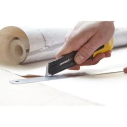 Stanley 0-10-151 SM Afbreekmes - 18mm -HandelFix Winkel 85fa4ada2bbe7a5cd416499a8d7b51d8