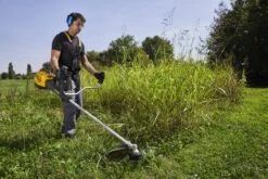 Stiga BC 760 B Benzine Bosmaaier - 52,8cc - 1,7kW - 2-takt - 45cm -HandelFix Winkel 8d07dbd98f0bebbc2976ba329c7e6336