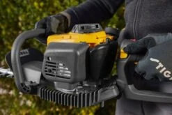 Stiga HT 525 Benzine Heggenschaar - 22,5cc - 0,65kW - 2-takt - 46cm - 35mm -HandelFix Winkel 8fe5534390df236b9d5fc1f8656d3885