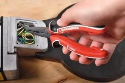 Rothenberger 1500003168 Geïsoleerde Telefoontang (VDE) - Recht - 200mm - 1000v 5 Rothenberger 1500003168 Geïsoleerde Telefoontang (VDE) - Recht - 200mm - 1000v -HandelFix Winkel 9433b506b21882f41b087d1953a29c96