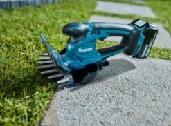 Makita DUM604ZX 18V Li-Ion Accu Gras- En Heggenschaar Body - 160mm -HandelFix Winkel 9acb06412bf83a0fffba5541840cf717