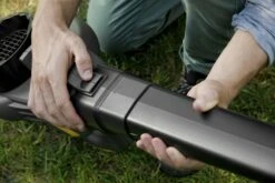 Stiga BL 130c V Elektrische Bladblazer Met Zuigfunctie - 2,6kW - 92m/s - 7m³/min -HandelFix Winkel a0227e765290c27aa49dcb6d021b7ca9