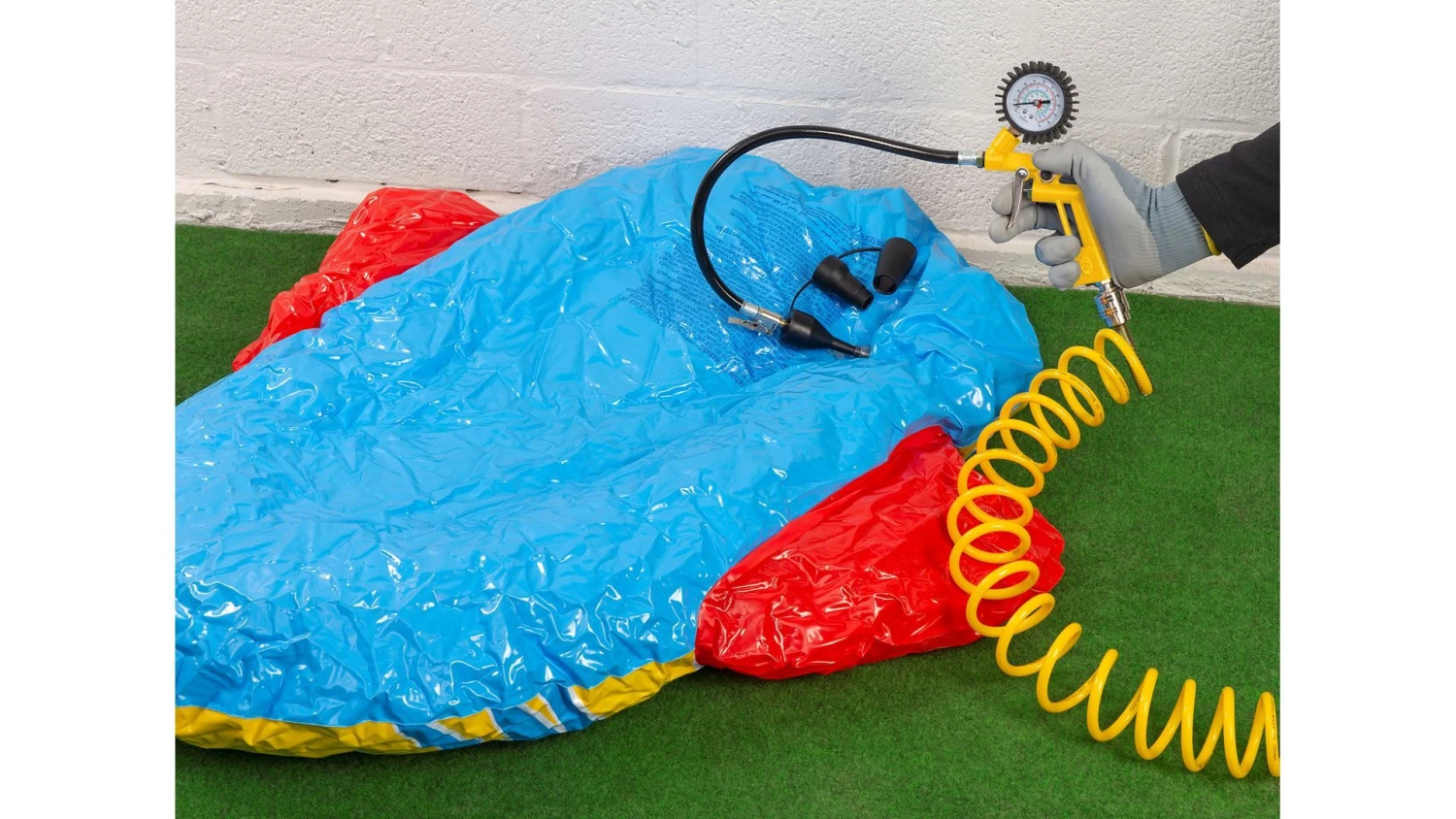 Powerplus POWX1706 Draagbare Compressor + 11 Accessoire - 1100W - 8 Bar 11 Powerplus POWX1706 Draagbare Compressor + 11 Accessoire - 1100W - 8 Bar - Afbeelding 9