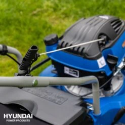 Hyundai 57021 Benzine Grasmaaier - 79,8cc - 4-takt - 400mm 18 Hyundai 57021 Benzine Grasmaaier - 79,8cc - 4-takt - 400mm -HandelFix Winkel a9b3e4bb8866cd6ed215f44bac92d6ec