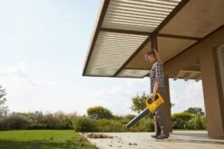 Stiga BL 100e Kit Accu Bladblazer Set (1x 4,0Ah) - 32m/s - 7,8m³/min -HandelFix Winkel ae66c6d86cba8413e32970b0a4e95b88