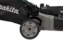 Makita LM001CZ 36V Grasmaaier 53 Cm Connector Type, Zonder Accu En Lader In Doos. 31 Makita LM001CZ 36V Grasmaaier 53 Cm Connector Type, Zonder Accu En Lader In Doos. -HandelFix Winkel b195ba3f05df4179ce9c4315c0043b06