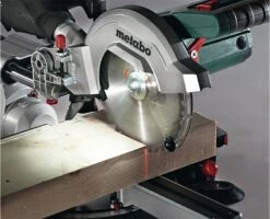 Metabo KGS 216 M Afkortzaag - 1500W - 216 X 30mm - 619260000 12 Metabo KGS 216 M Afkortzaag - 1500W - 216 X 30mm - 619260000 -HandelFix Winkel b4a22e7bd5f5e8401cc667e572d978ac