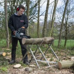 Powerplus POWPG20130 Kettingzaag - 45.4cc - 450mm -HandelFix Winkel ba08596be35aaa06885c609d67d36498