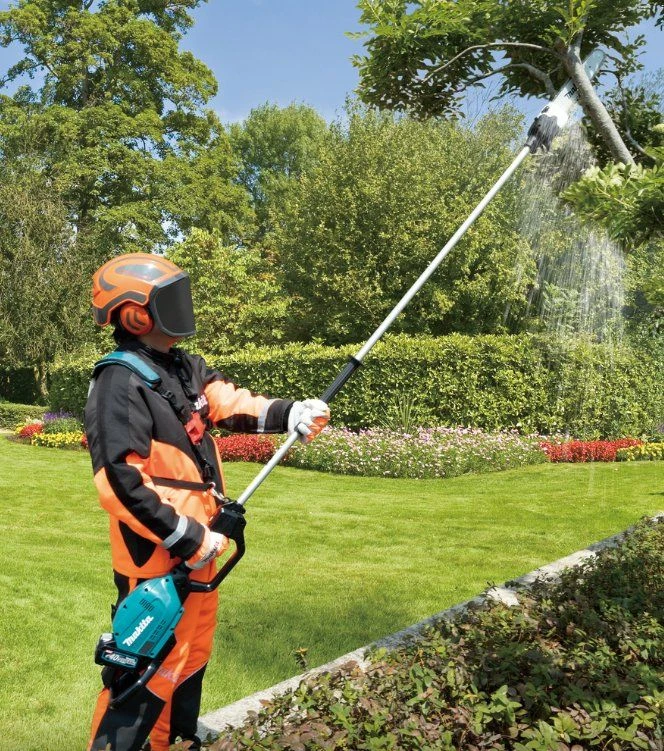 Makita UA003GZ XGT 40V Max Li-Ion Accu Stokkettingzaag Body - 30cm 4 Makita UA003GZ XGT 40V Max Li-Ion Accu Stokkettingzaag Body - 30cm - Afbeelding 2