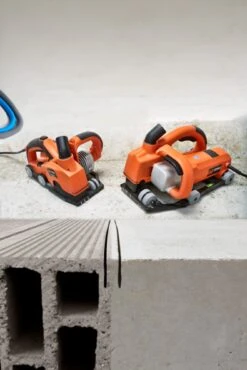 Spit D60 Sleuvenzaagmachine Set In Koffer - 1600W - 140mm - Incl. Diamantschijven 11 Spit D60 Sleuvenzaagmachine Set In Koffer - 1600W - 140mm - Incl. Diamantschijven -HandelFix Winkel d1c580e1fab65a2fe476dbd5a253e649