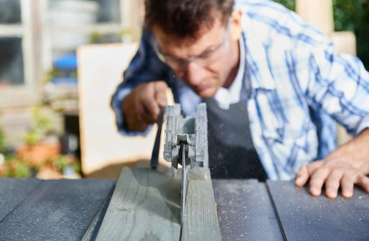 Ryobi RTS1800EF-G Zaagtafel + Inklapbaar Onderstel - 1800W - 254mm - 5133002025 4 Ryobi RTS1800EF-G Zaagtafel + Inklapbaar Onderstel - 1800W - 254mm - 5133002025 - Afbeelding 2