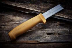 Hultafors STK Beitelmes Inclusief Draagholster - 72 X 201 Mm - 380070 -HandelFix Winkel e43b45532b64517f737742bcf20ddf3b