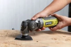 Ryobi RMT300-TA Multitool In Toolbox - 300W -HandelFix Winkel e5733e4d7f5ae4f847fc6ecaf939c3b2