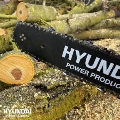 Hyundai 57258 Benzine Kettingzaag - 2-takt - 38cc - 350 Mm -HandelFix Winkel e84c81986ac00eb7608c6fe586ec367e