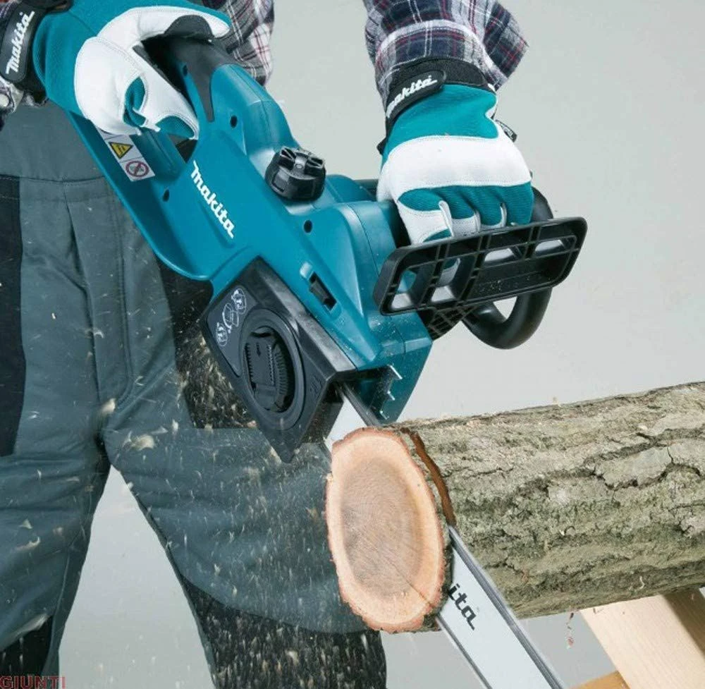 Makita UC3041A Kettingzaag - 1800W - 300mm 7 Makita UC3041A Kettingzaag - 1800W - 300mm - Afbeelding 5