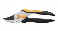 Fiskars 1057163 Solid Metal Snoeischaar Bypass P331 - 20mm