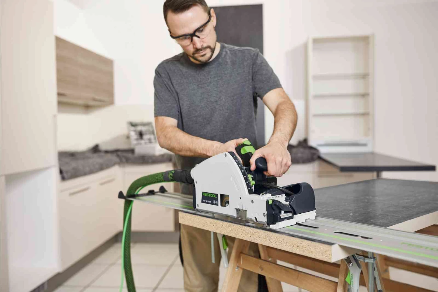 Festool TSV 60 KEBQ-Plus-FS Invalzaag Met Voorritsfunctie Incl. Geleiderail En Cirkelzaagblad In Systainer - 1500W - 577743 6 Festool TSV 60 KEBQ-Plus-FS Invalzaag Met Voorritsfunctie Incl. Geleiderail En Cirkelzaagblad In Systainer - 1500W - 577743 - Afbeelding 4