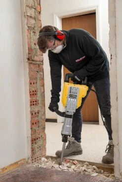 Powerplus POWX11861 HEX Breekhamer In Koffer 1700W - 60J 18 Powerplus POWX11861 HEX Breekhamer In Koffer 1700W - 60J -HandelFix Winkel fb90f22cf36605896e22817ec94a6c1f